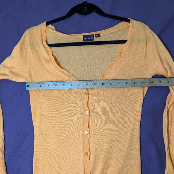 2000s Vintage Cardigan - Picture 7 of 11